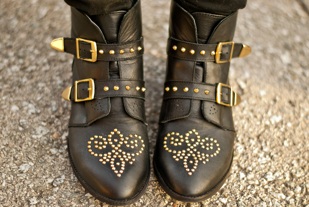 GREAT STYLING these boots are made for walking...