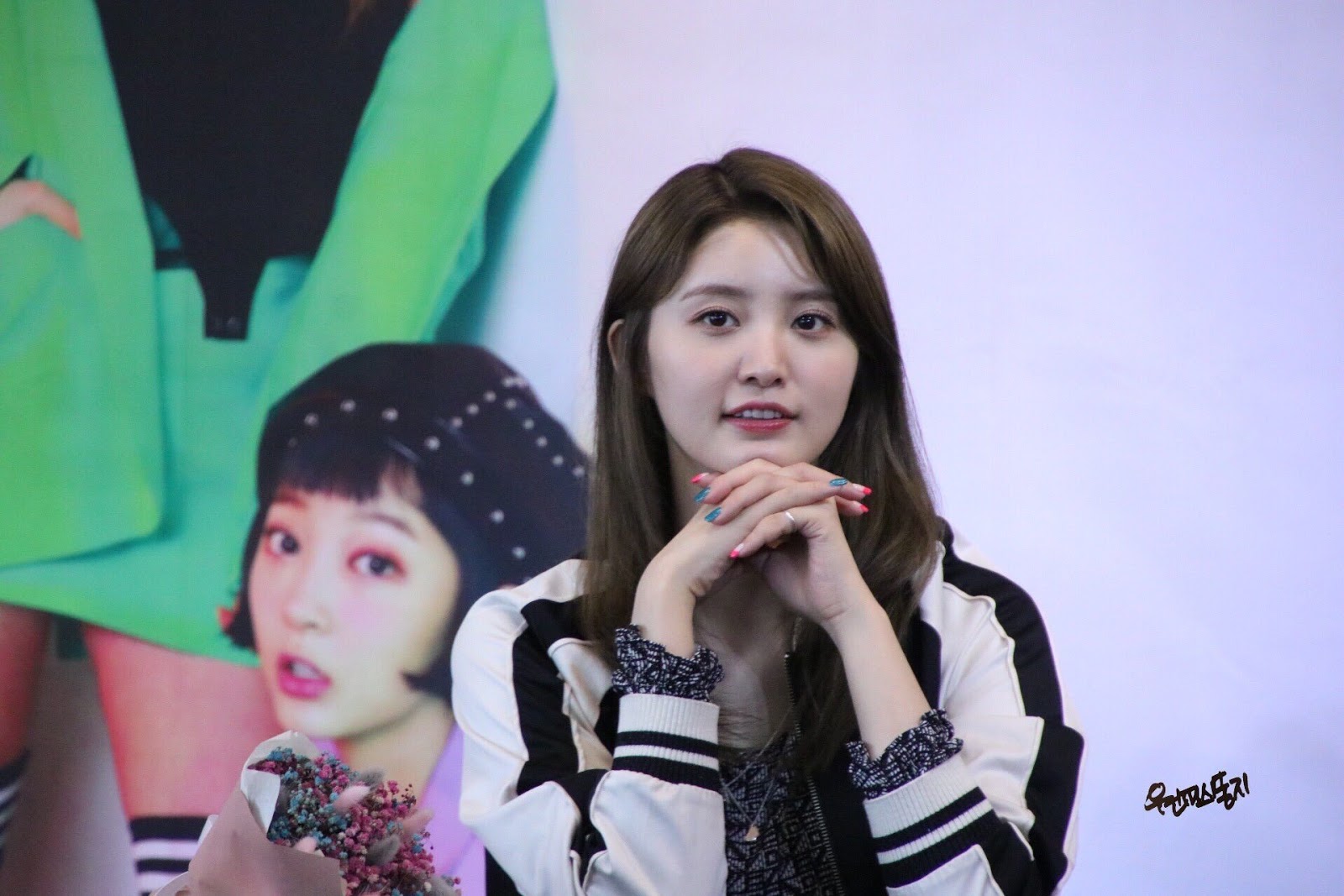 Junghwa EXID Photo Collection