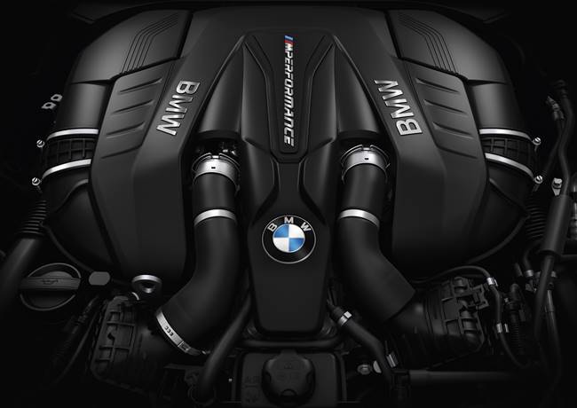 2017 BMW 530i, 540i New Four and Six-Cylinder Gasoline Engines 2017 BMW 530i, 540i New Four and Six-Cylinder Gasoline Engines