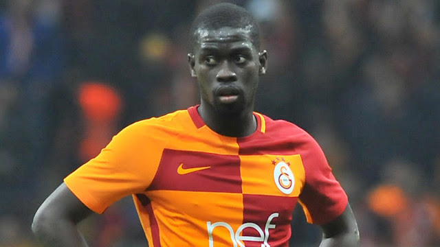 Stoke City N'diaye'yi bırakmıyor.