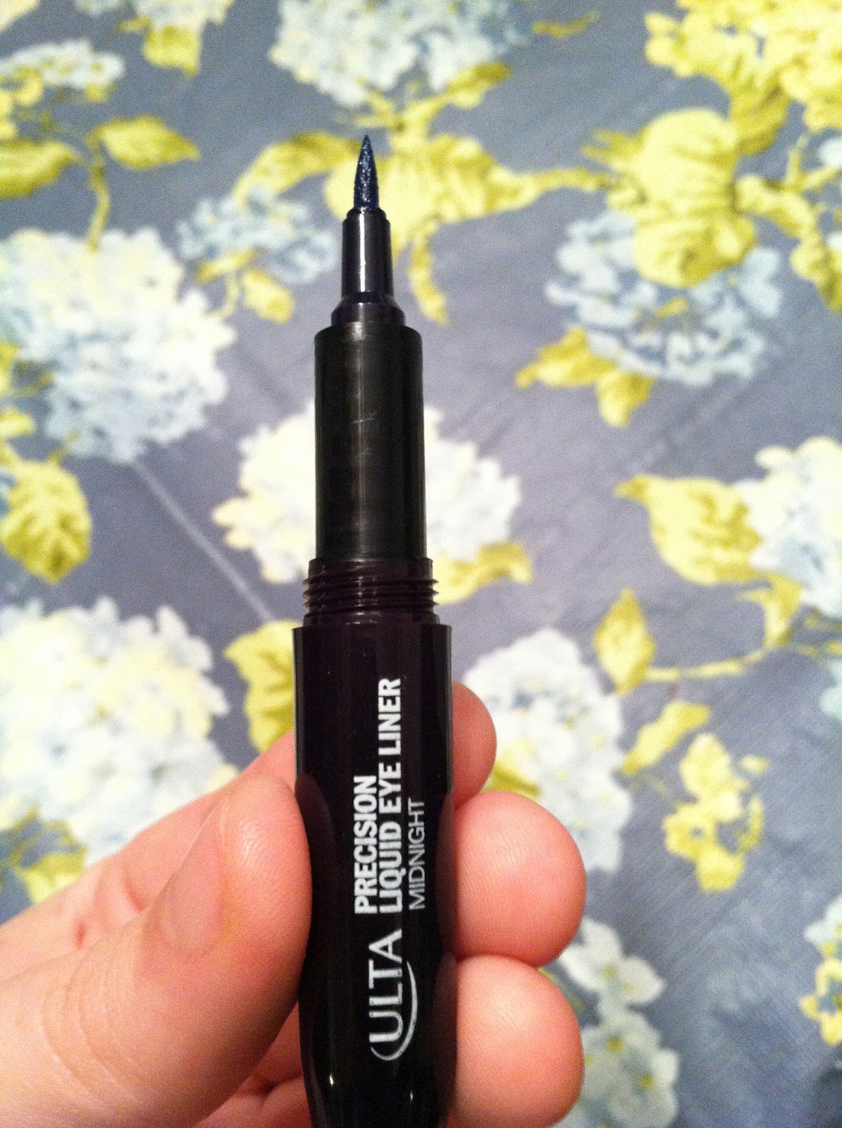 The Beauty Blogger Blogspot Review! ULTA Precision Liquid Eye Liner
