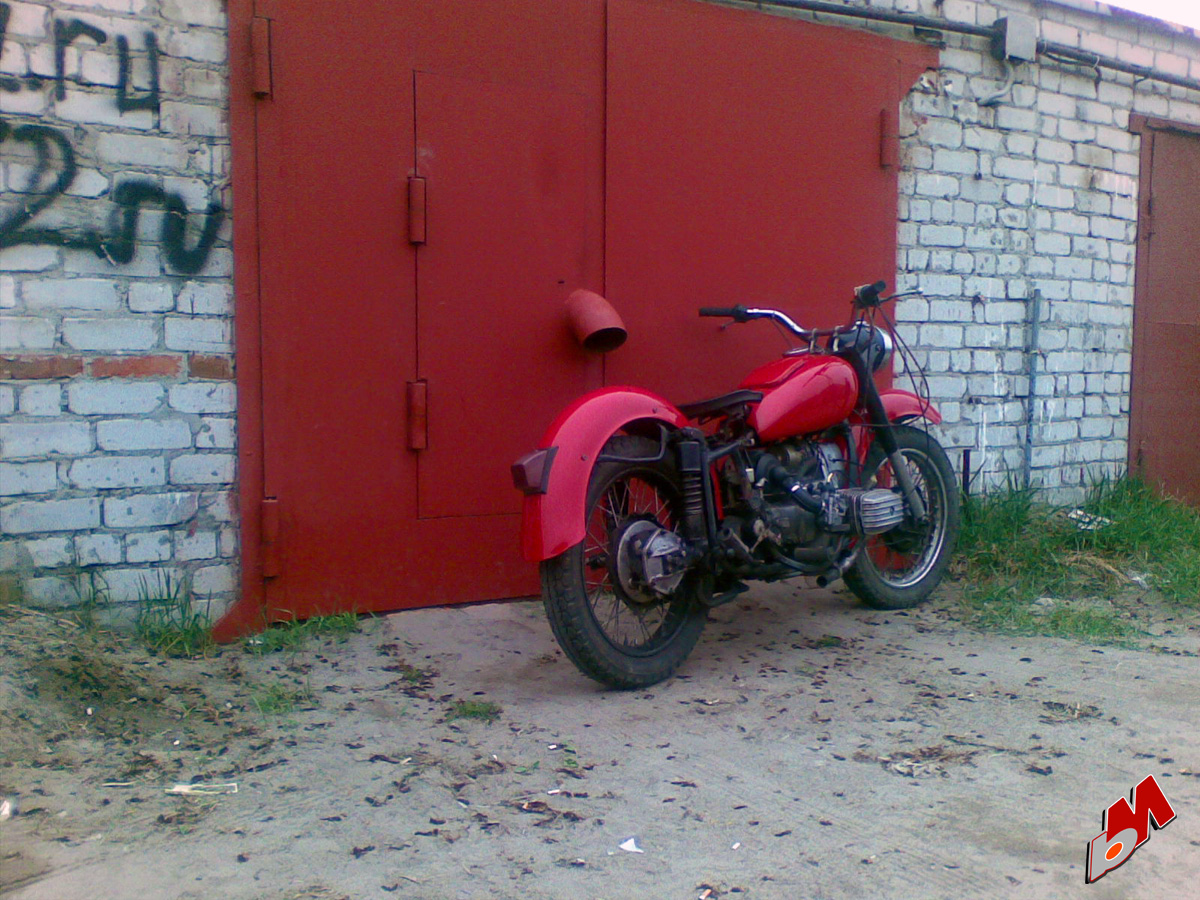 dnepr mt9 bobber with red paint