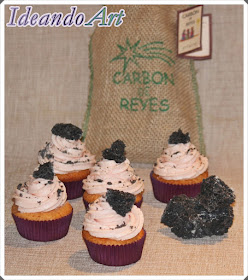 Cupcakes fresa y carbón