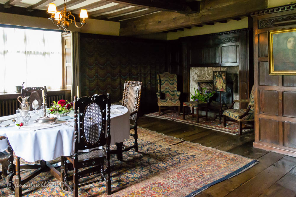 Saltaire Daily Photo Packwood House interiors