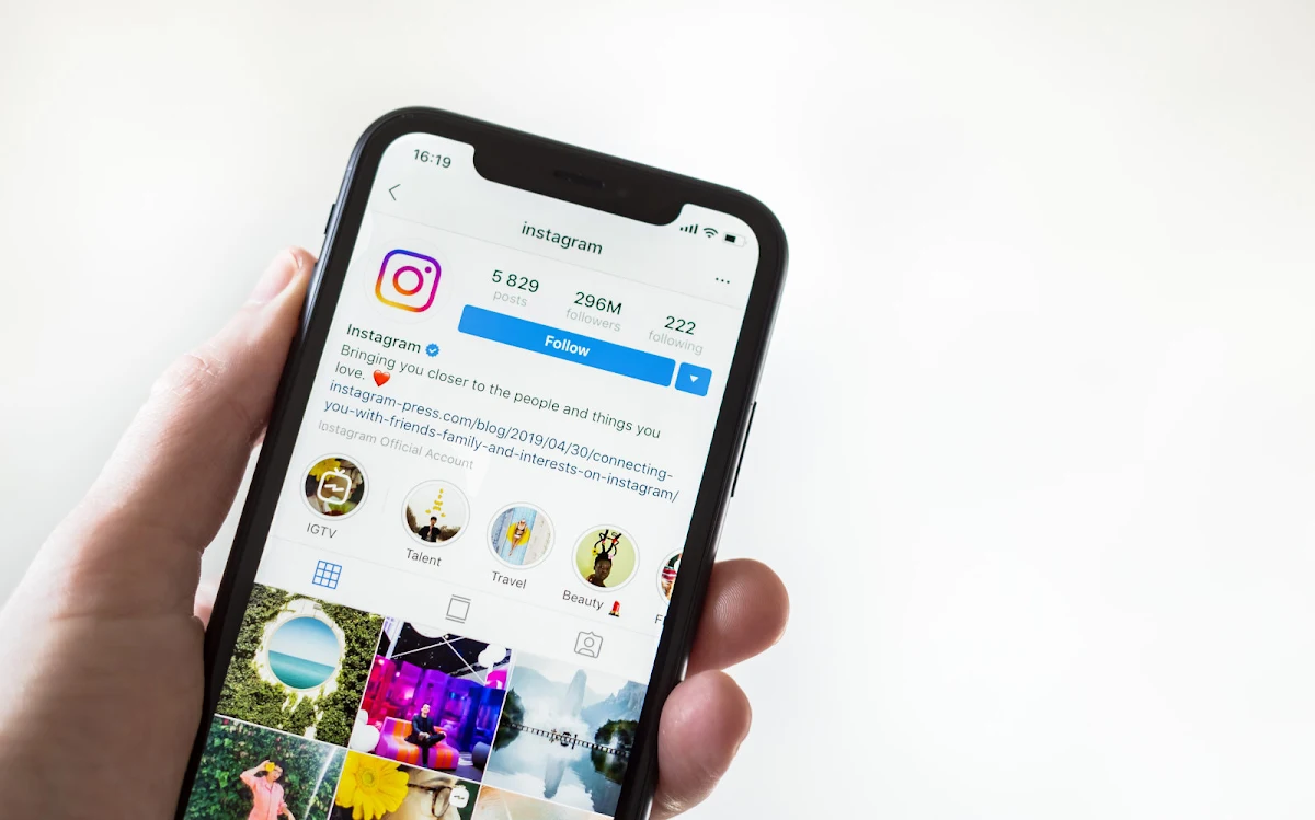 Instagram Will Remind Users to have the same Birthday as on Facebook Account!