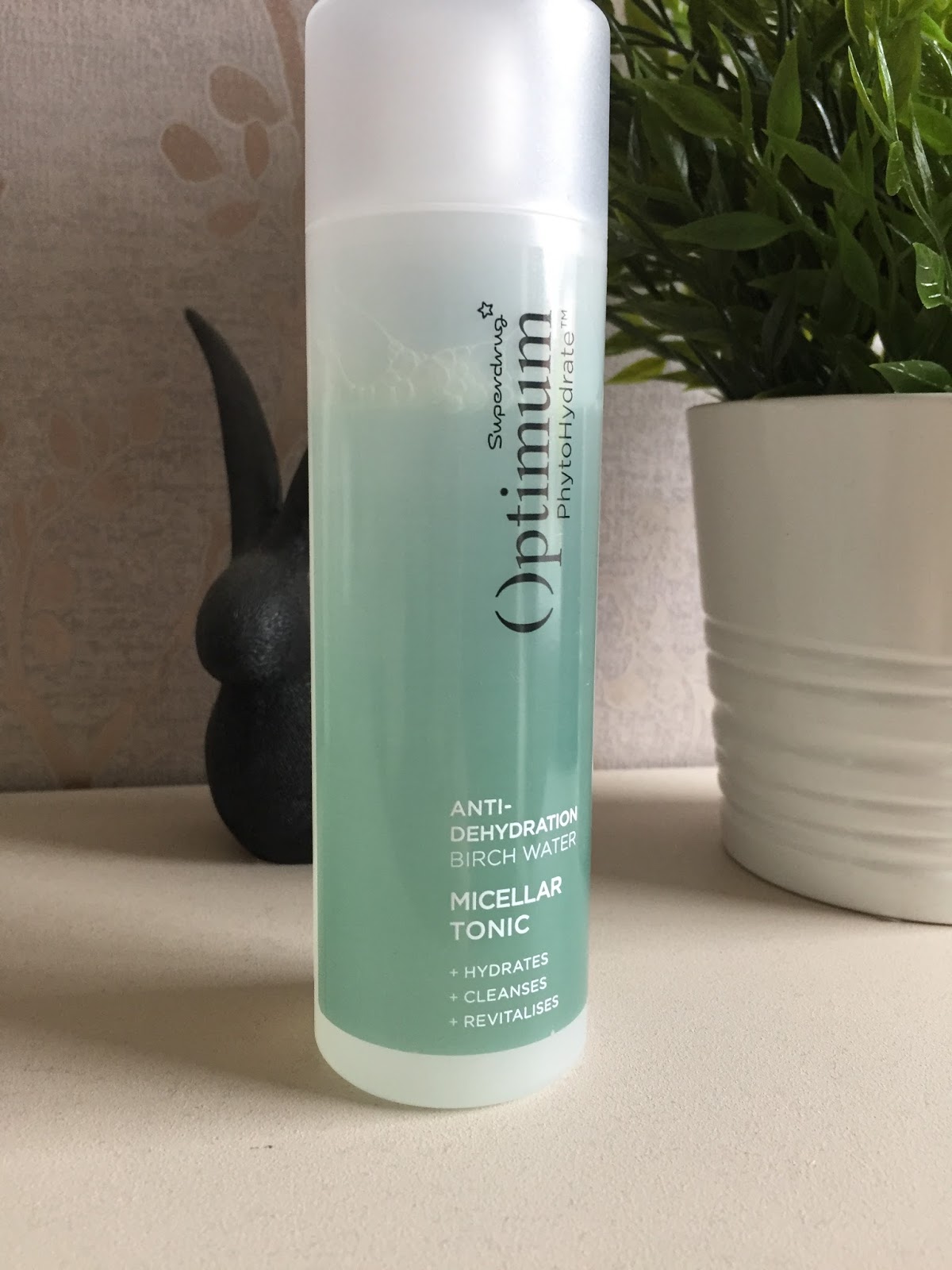 neals yard micellar cleanser