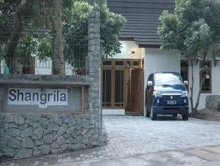 Villa Shangri-la Jogja, Penginapan Murah di Kaliurang
