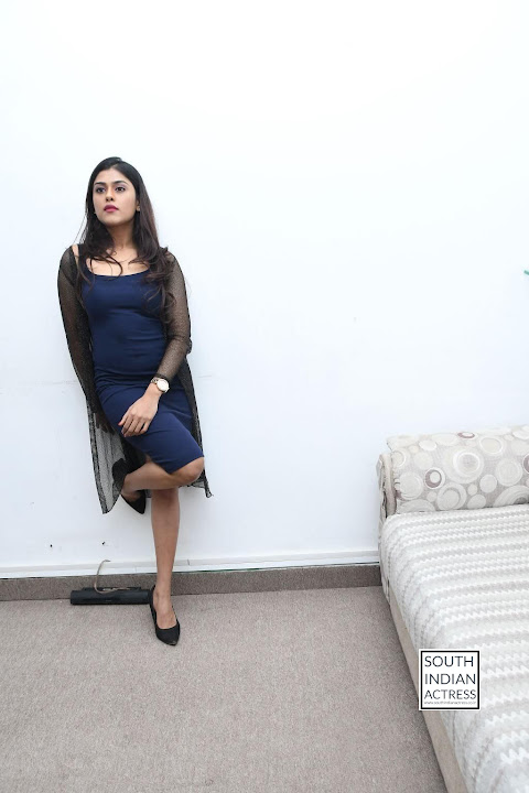 Naira Shah photoshoot stills at E Ee movie