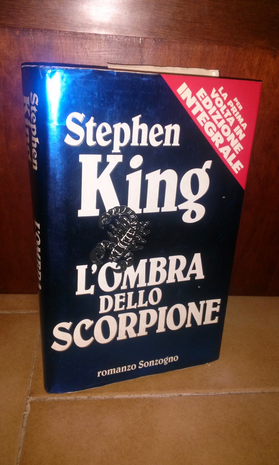 l ombra dello scorpione pagine