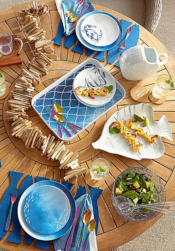 Coastal Blue Fish Dinnerware