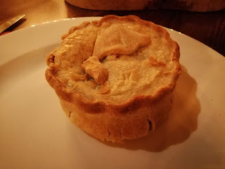 Wagon & Horses pie Wagon & Horses pie
