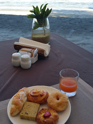 Breakfast at Malaka Beach Bar and Restaurant.