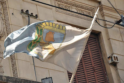 Entre Ríos: aplastante triunfo del peronismo unido (Cristina + PJ) sobre Cambiemos. El actual gobernador y candidato de unidad del peronismo, Gustavo Bordet, dijo que supera el 55 por ciento de los votos. Es la quinta elección provincial que las huestes de Macri, Vidal, Larreta, Carrió y Cía., pierde en lo que va de este año
