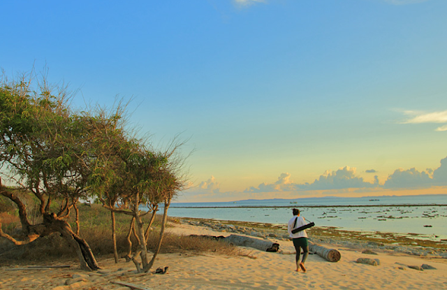 Keindahan Pantai Kupang Keindahan Pantai Kupang