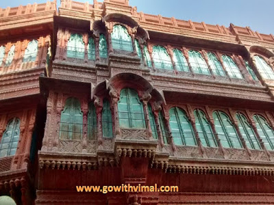 RAMPURIA HAVELI WINDOWS Windows of Rampuria Haveli