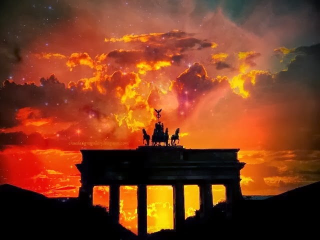 work of art - painting - Ombre Sunset over Brandenburger Tor