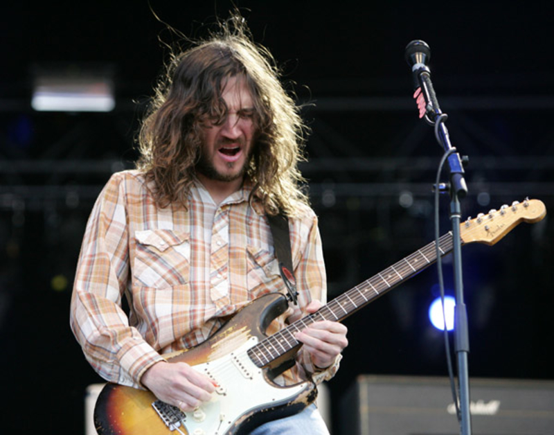 John Frusciante effects Dave Mail 10 What pickups were installed