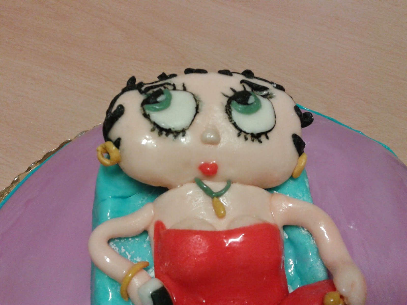 torta buon compleanno betty boop