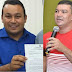 Vereador Ismael Dutra(MDB) de Envira-Am, protocola pedido de título de cidadão Envirense ao vereador de Feijó Tarcísio Araújo (PCdoB)