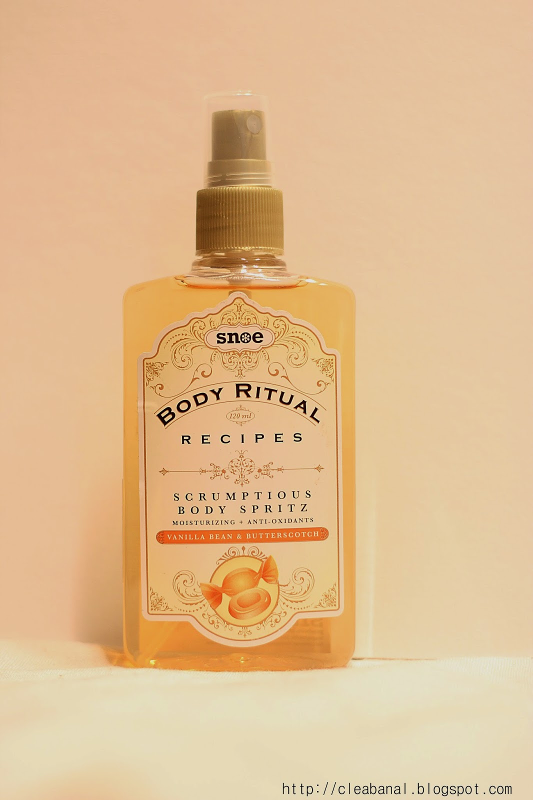 Snoe : Scrumptious Body Spritz in Vanilla Bean and Butterscotch Review