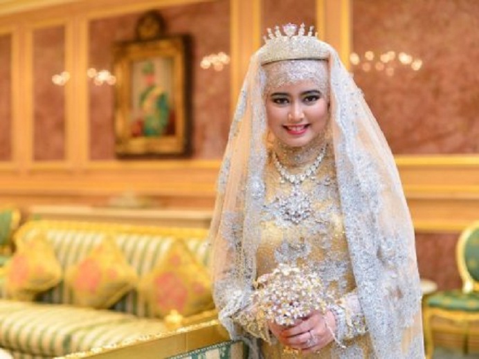 Inilah Empat Muslimah Tercantik Dan Terkaya Di Dunia