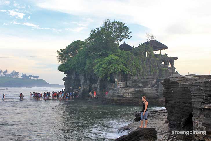 tanah lot bali