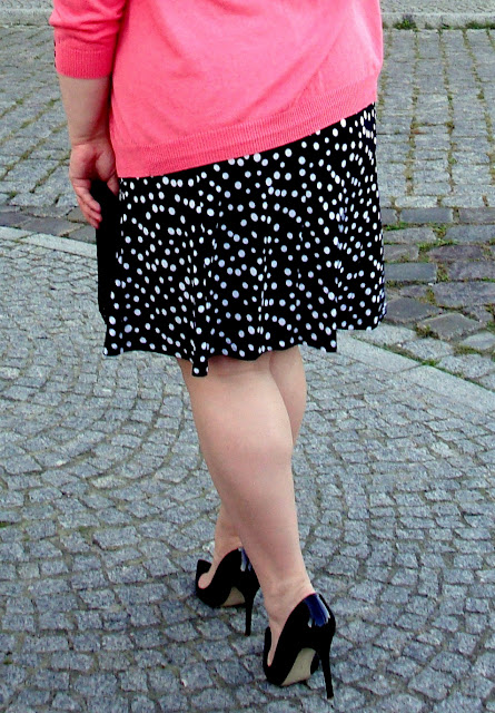 betty25.JPG