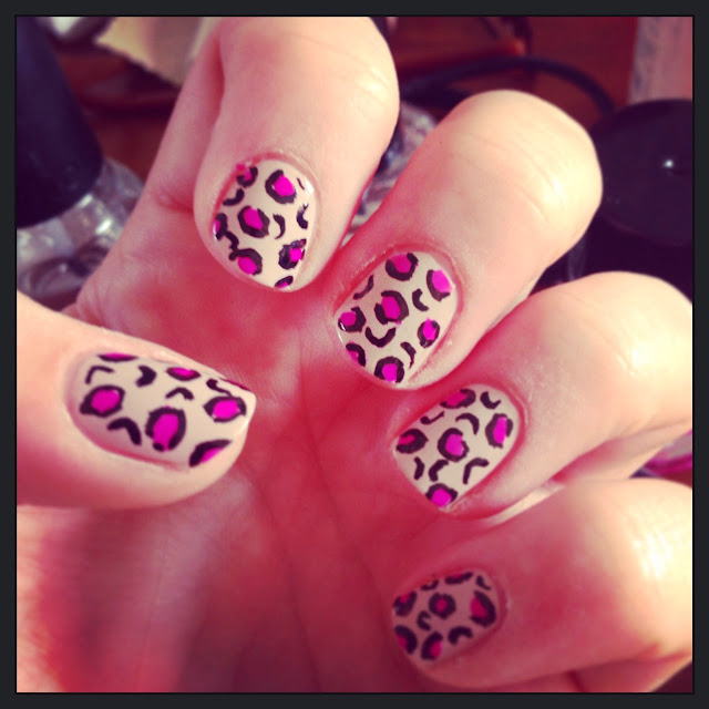 DIY Leopard nail art tutorial