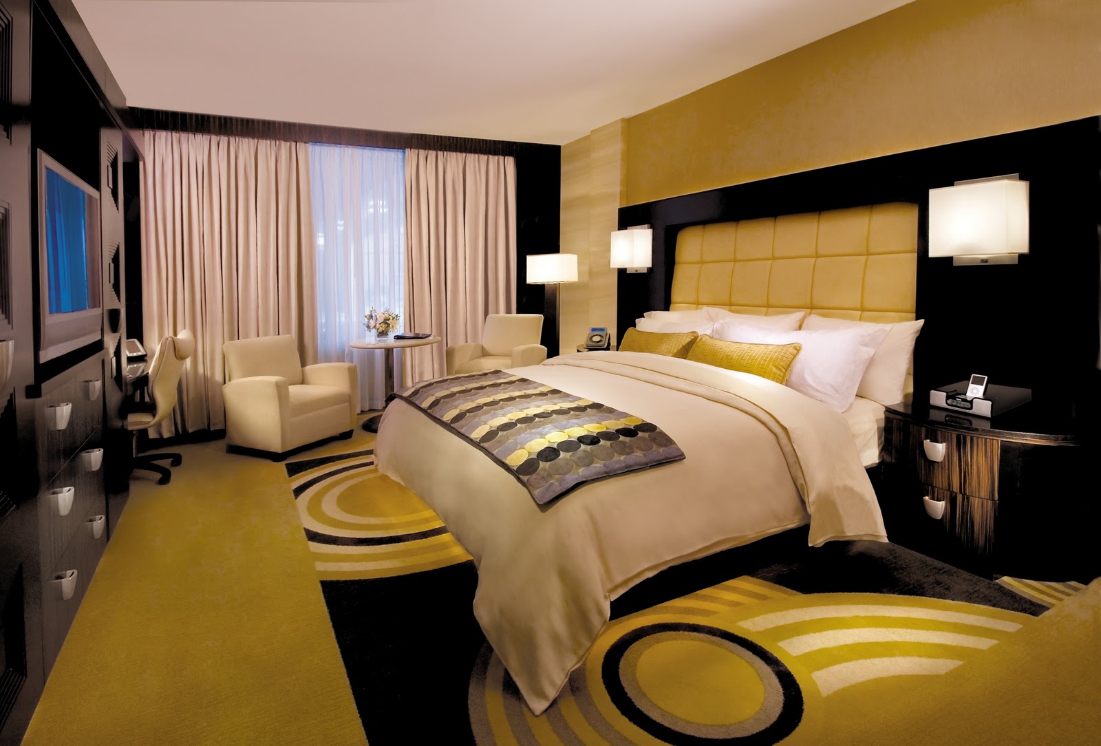 Standing Ovation: Design luxury hotel room