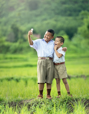Tips Jepret Foto Cantik Dengan Kamera Smartphone Tips Jepret Foto Cantik Dengan Kamera Smartphone
