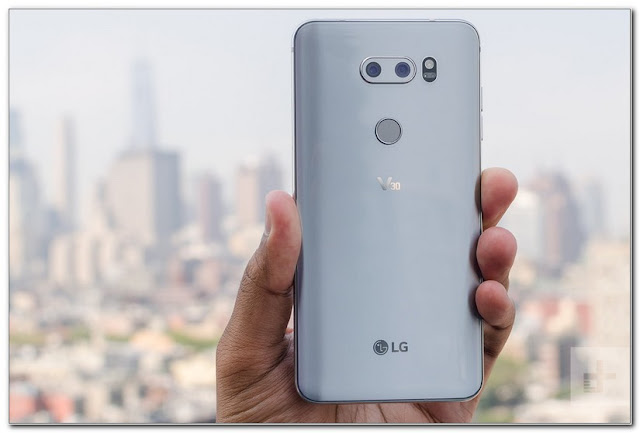 LG V30 LG V30