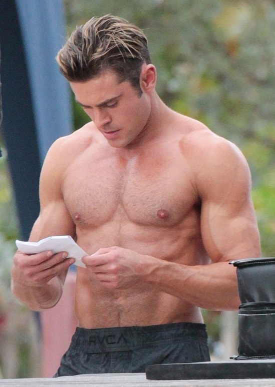Zac Efron With Nude Model 115