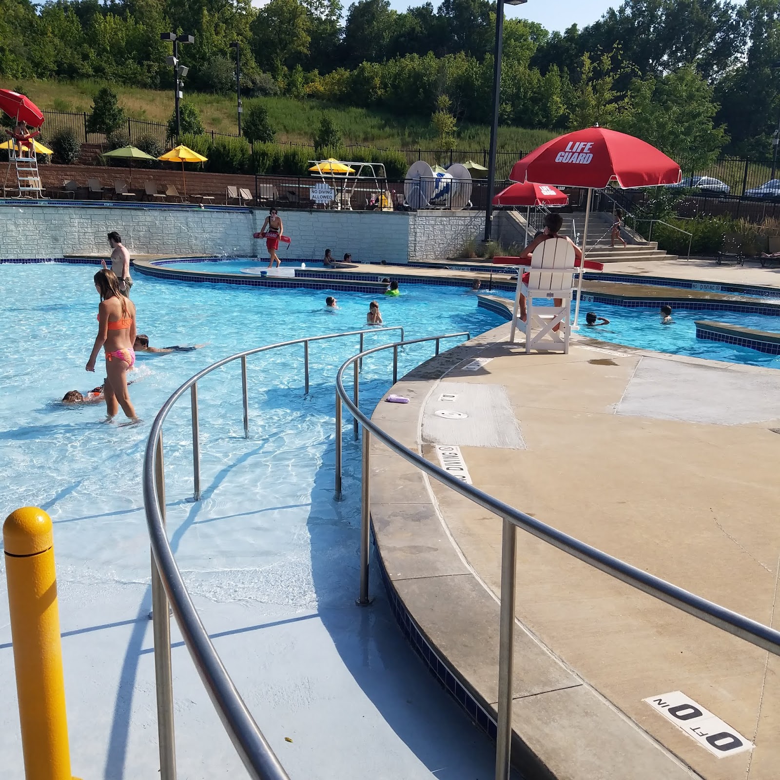 Play St. Louis Timbers of Eureka Pool, Eureka