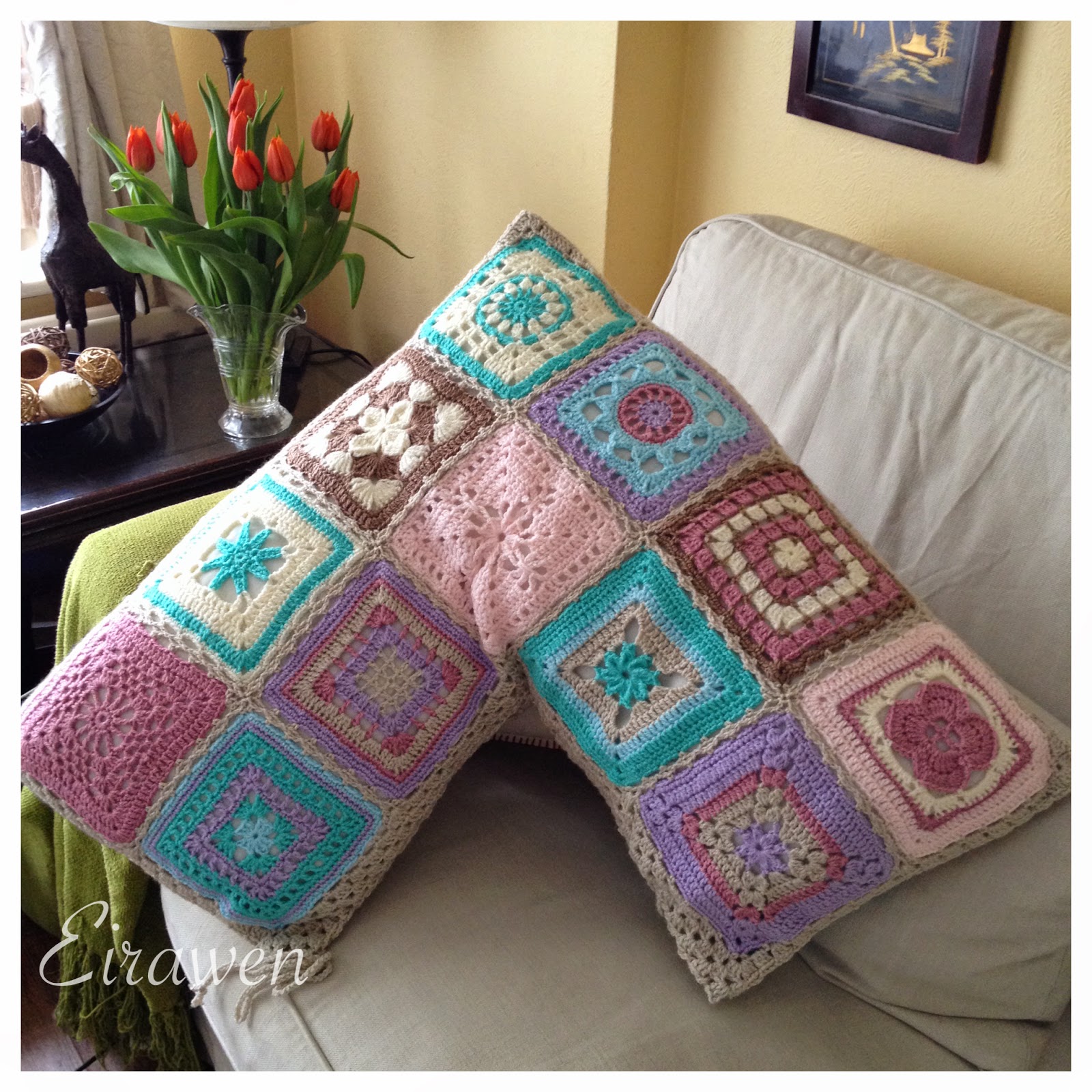 Eirawen V Cushion Love