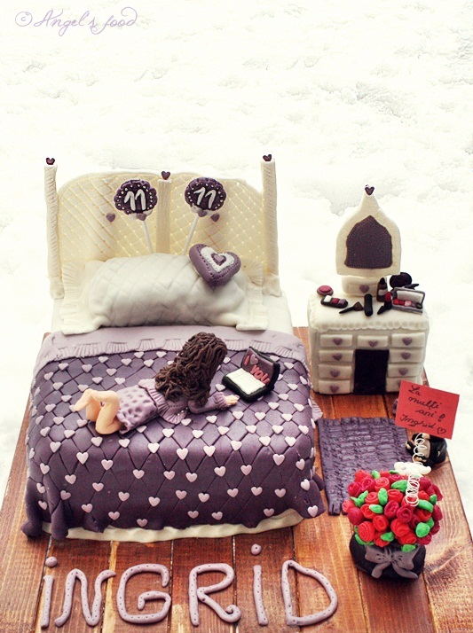 Tort ''Dormitor'' ,pentru Ingrid❤❤❤