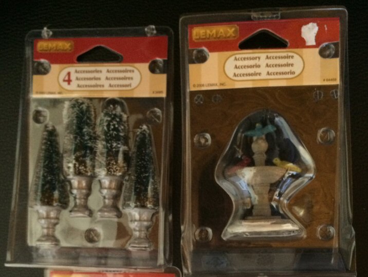 topiaries1.jpg