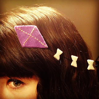 Chalkboard Nails: Handmade kite hairclip