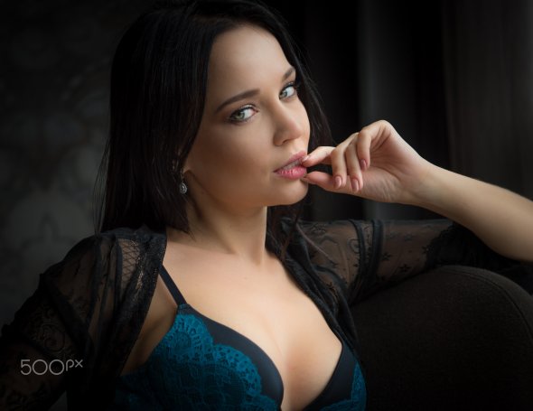 A linda e sensual modelo Angelina Petrova na fotografia de Stijn Böhrer Stijn Böhrer 500px arte fotografia mulheres modelos sensuais fashion beleza Angelina Petrova