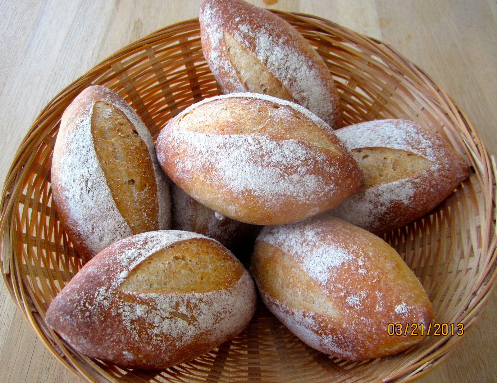 Brot &amp; Bread: BAUERNBRÖTCHEN - RUSTIC ROLLS WITH OLD DOUGH