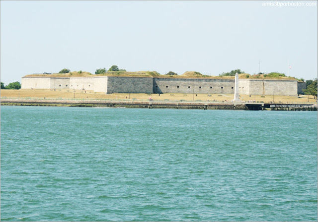 Castle Island: Fort Independence