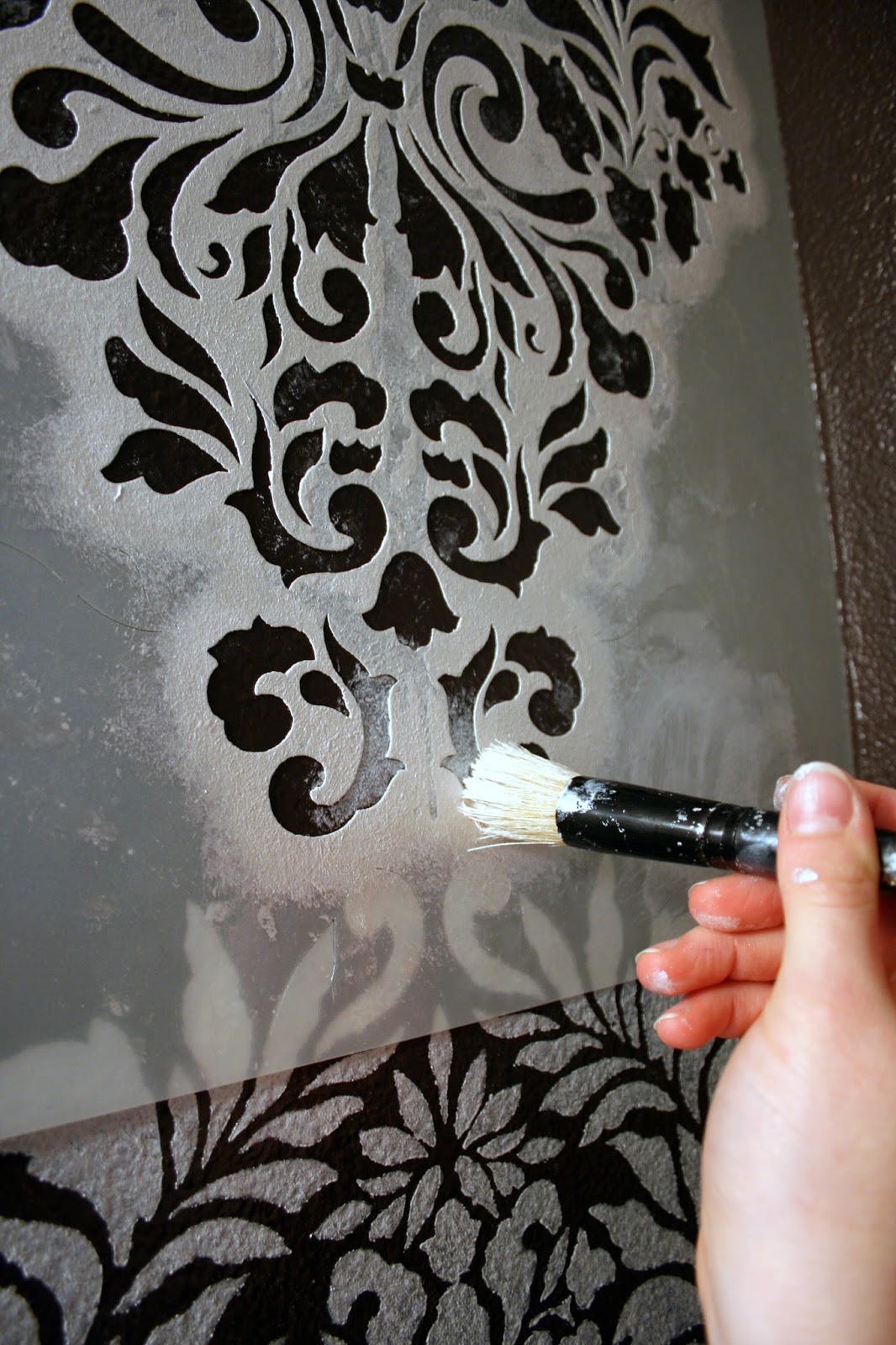 DIY Wall Paint Stencils, Tips and Trick for Painting Patterns With  Stencils