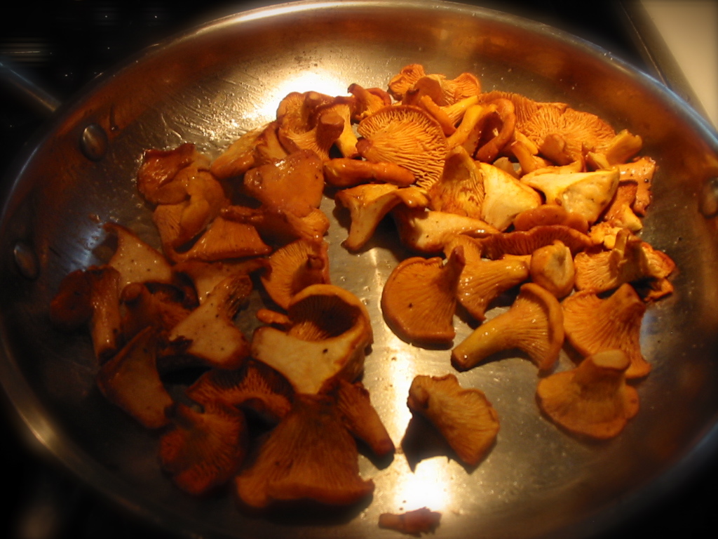 My Mimico Maison Chanterelles for dinner, and a prize!