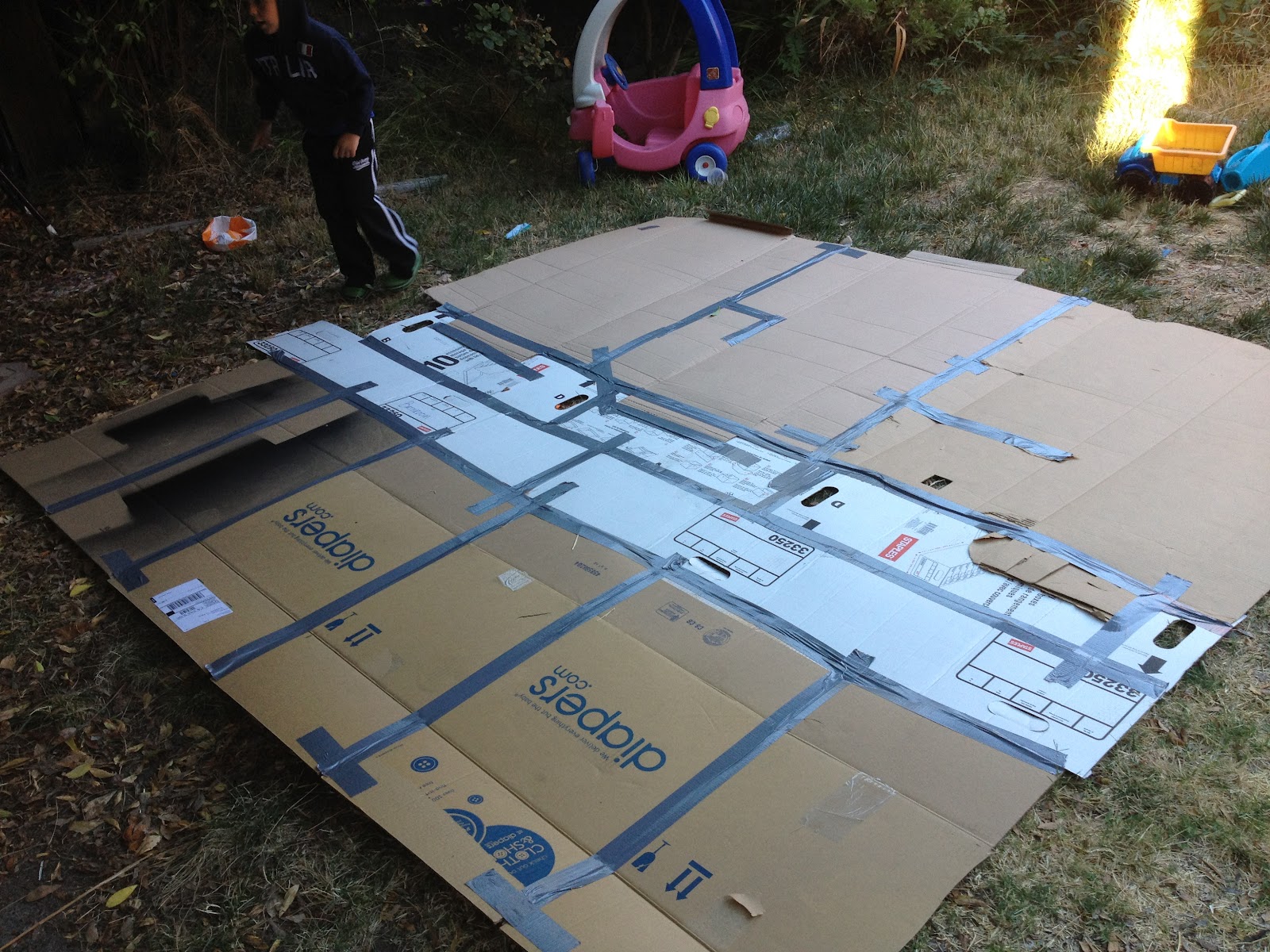 art of Joe Daniels DIY Cardboard Airplane