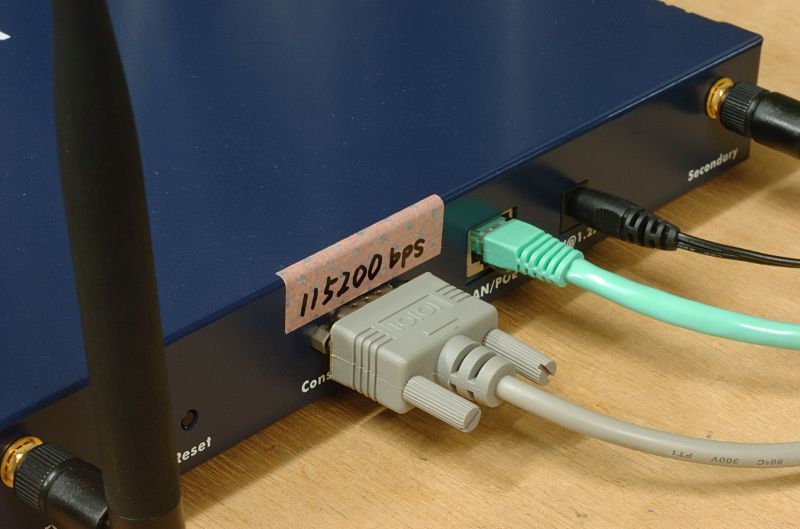 電算機孝行: Netgear WG302 へ OpenWrt Chaos Calmer 15.05 をインストール