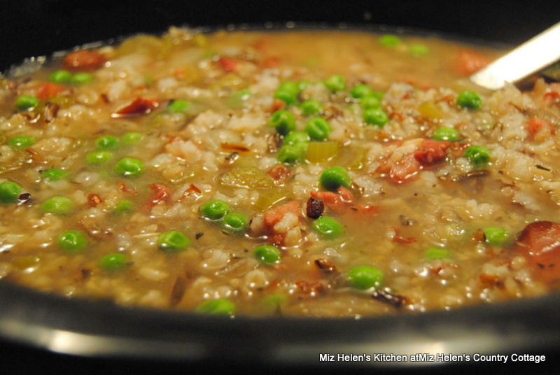 Slow Cooker Ham and Wild Rice Soup