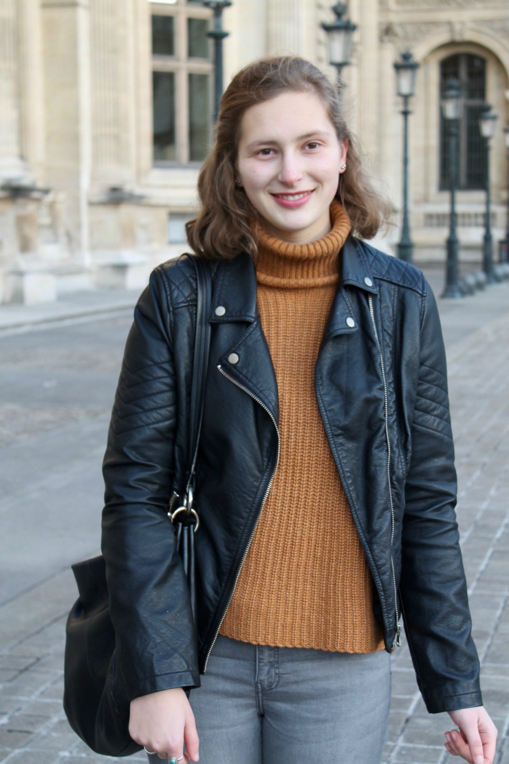Parisian leather jacket, camel turtleneck and Vans shoes