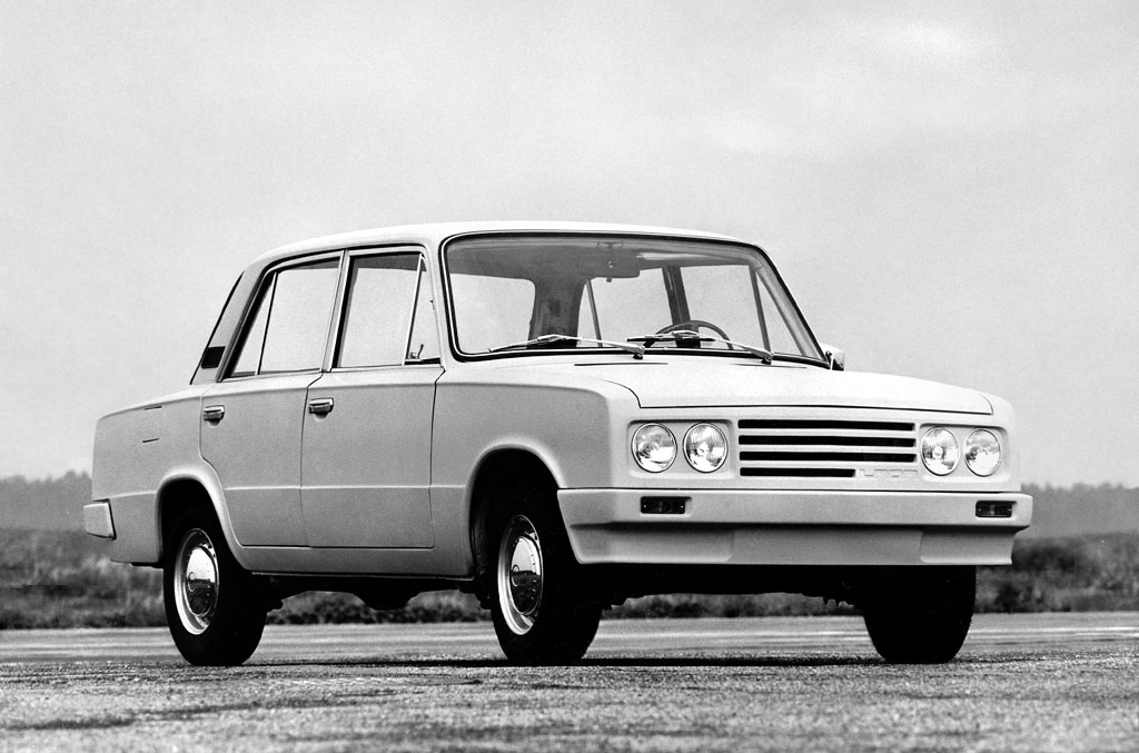 VAZ-2103porsche.jpg
