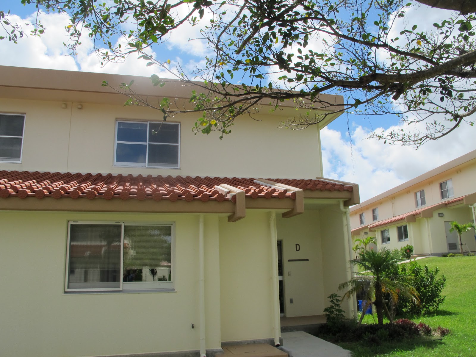 entertaining-eisenbergs-eisenberg-family-home-on-kadena-air-force-base