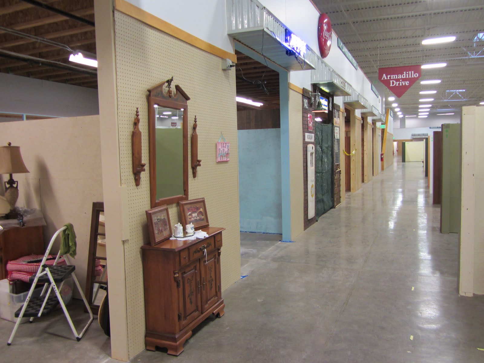 Phoenix Scrapbook Store New Brass Armadillo Antique Mall Goodyear, AZ