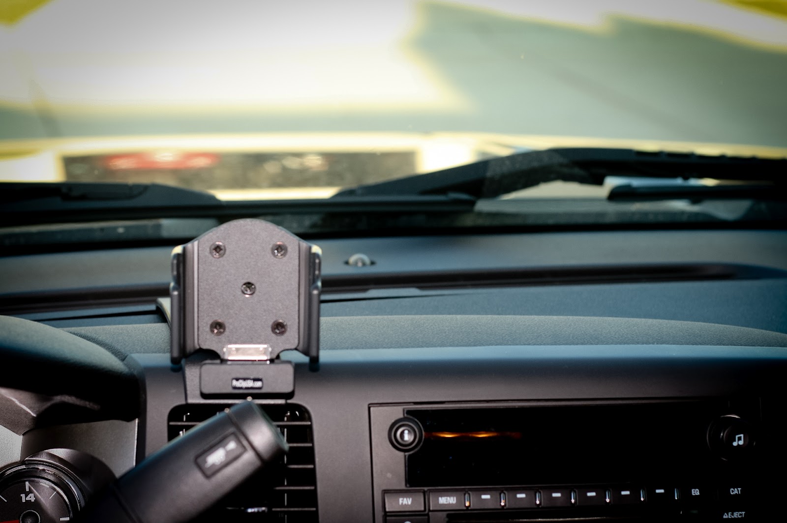 My i Tech Gadgets ProClip InVehicle Device Mount